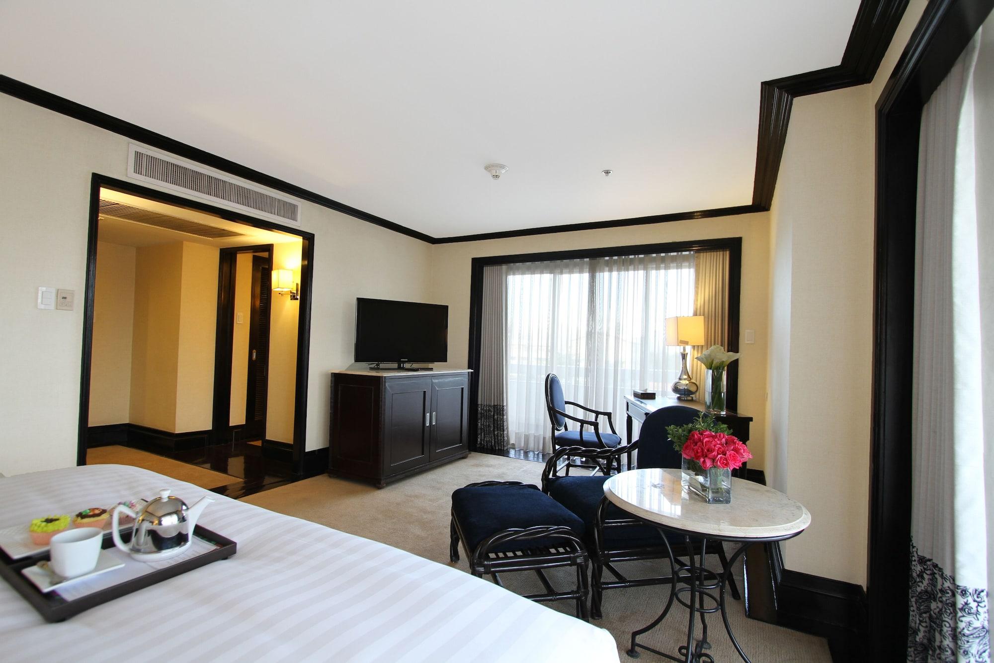 Midas Hotel And Casino Pasay Eksteriør bilde