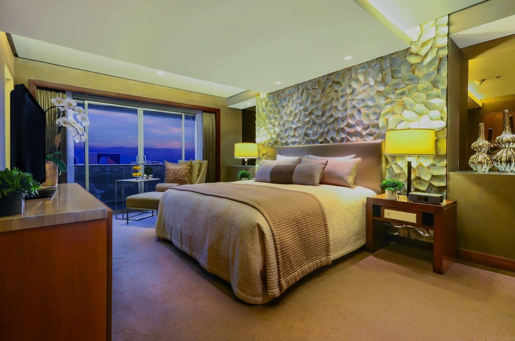 Midas Hotel And Casino Pasay Eksteriør bilde